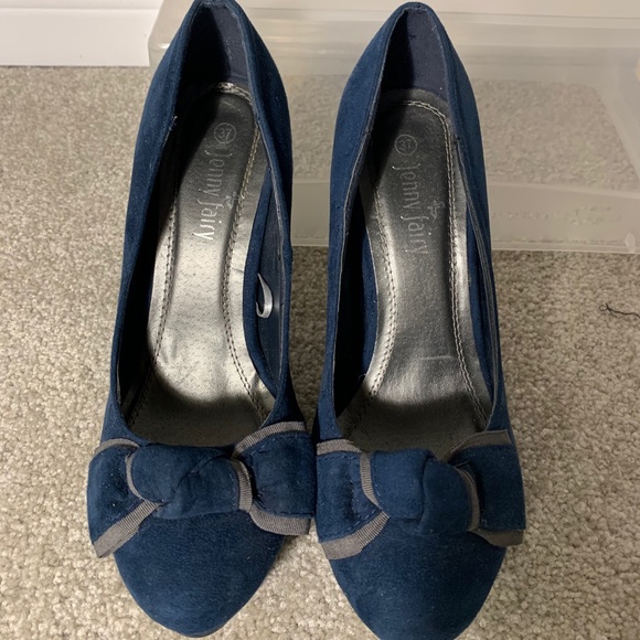 NAVY BLUE HEELS - Picture 3 of 4